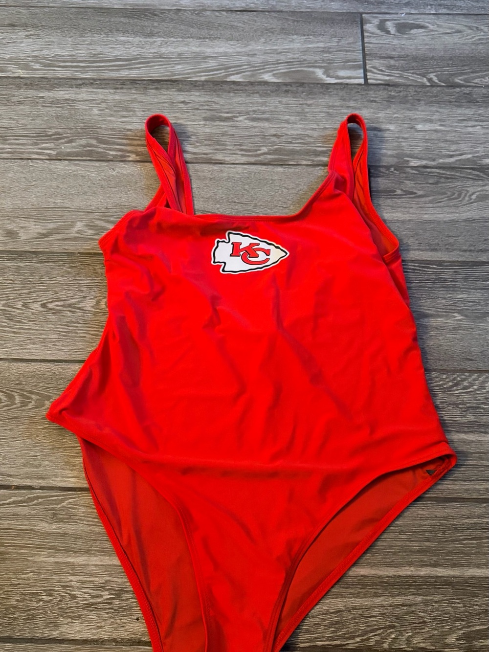 Women’s Plus Size 2X Kansas City Chiefs one-piece swimsuit. - Picture 2 of 8